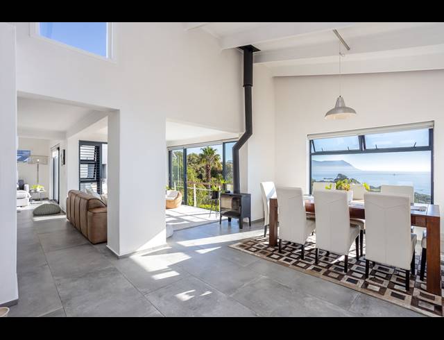 4 BEDROOM FREEHOLD FOR SALE IN FROGGY FARM